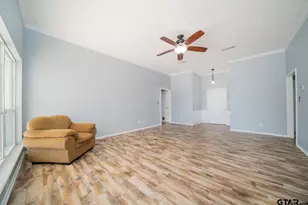 814 Braewood Cir, Lindale, TX 75771 - Photo 5