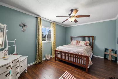 2120 W Lake, Gladewater, TX 75647 - Photo 23