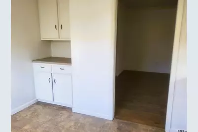 2811 Lisa Lane, Tyler, TX 75701 - Photo 11