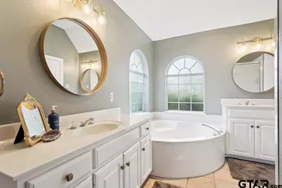 1876 Cedar Spur, Tyler, TX 75703 - Photo 25