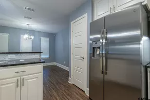 19842 N Meadow West Ln, Flint, TX 75762 - Photo 13