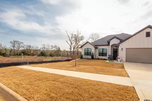 332 Amanda Ave, Bullard, TX 75757 - Photo 3