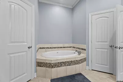 714 Huntwick, Tyler, TX 75703 - Photo 15