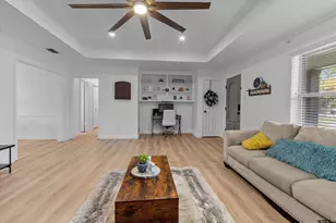 10801 Harvest Wood Dr, Tyler, TX 75703 - Photo 5