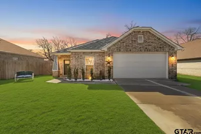 1104 W Park St, Tyler, TX 75702 - Photo 1