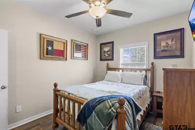 1104 W Park St, Tyler, TX 75702 - Photo 11