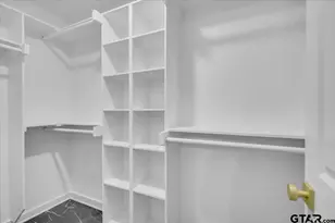 917 Crosby, Tyler, TX 75701 - Photo 17