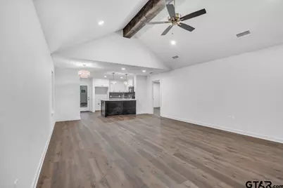 917 Crosby, Tyler, TX 75701 - Photo 3