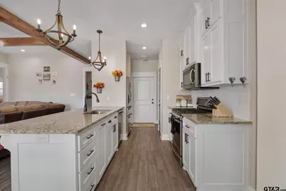 13367 Hickory Oak Dr, Lindale, TX 75771 - Photo 9