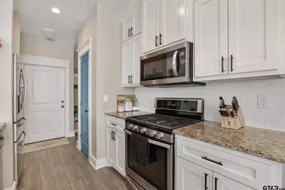 13367 Hickory Oak Dr, Lindale, TX 75771 - Photo 11