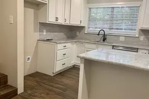 1823 Overbrook, Tyler, TX 75703 - Photo 5