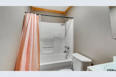 900 Primrose Rd, Gilmer, TX 75644 - Photo 17