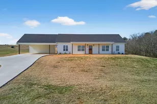 305 Gallatin Cut-Off Rd, Jacksonville, TX 75766 - Photo 1