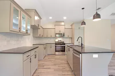 16318 Crossing Cir., Lindale, TX 75771 - Photo 7