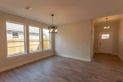 16230 Crossing Cir, Lindale, TX 75771 - Photo 5