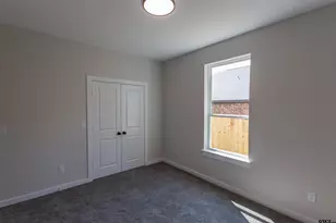 16230 Crossing Cir, Lindale, TX 75771 - Photo 21