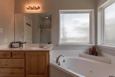 14641 Gracie Lane, Brownsboro, TX 75756 - Photo 17