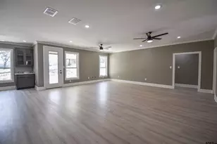 14697 Gracie Ln, Brownsboro, TX 75756 - Photo 5