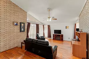 106 Lively, Mount Pleasant, TX 75455 - Photo 7
