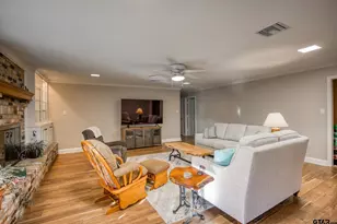 100 Buckhorn, Palestine, TX 75801 - Photo 5