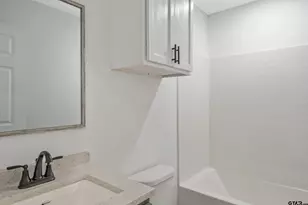 608 Giles St, Troup, TX 75789 - Photo 15