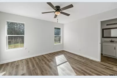 608 Giles St, Troup, TX 75789 - Photo 11