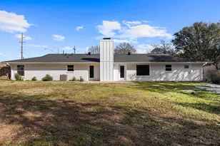 1907 Beth Dr, Longview, TX 75605 - Photo 39