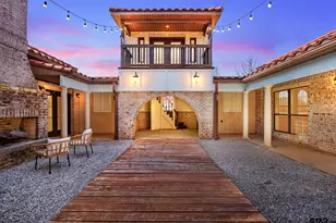 19275 Co Rd 3411, Chandler, TX 75758 - Photo 1