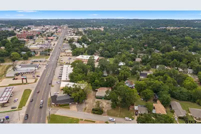 518 Tyler, Jacksonville, TX 75766 - Photo 21