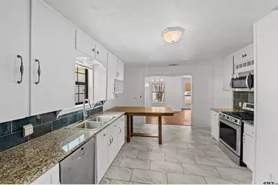 613 N Newsom, Mineola, TX 75773 - Photo 9
