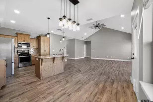 16217 Ridgeview Ln, Lindale, TX 75771 - Photo 13