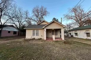 407 Blair, Mineola, TX 75773 - Photo 1