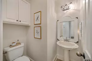 1221 Ashwood Dr, Tyler, TX 75703 - Photo 17