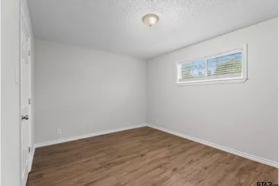 429 Johnson St, Longview, TX 75602 - Photo 13