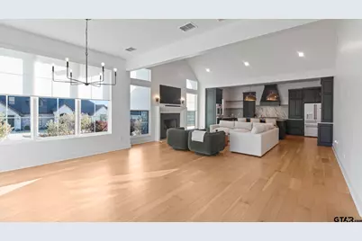 3157 Salado Creek Dr, Tyler, TX 75703 - Photo 11