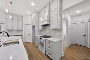 309 N Loveless, Bullard, TX 75757 - Photo 23