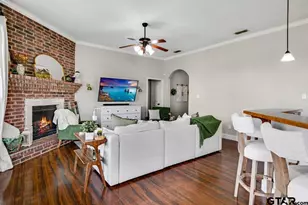 19110 Winstar Dr, Flint, TX 75762 - Photo 3