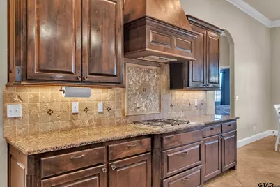 12118 Copper Cir, Lindale, TX 75706 - Photo 15