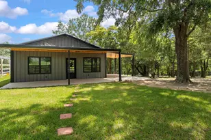 162 Holloway, Big Sandy, TX 75755 - Photo 1