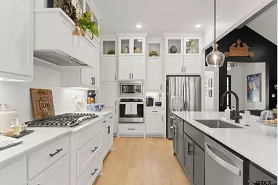 9162 Cave Branch Cove, Tyler, TX 75703 - Photo 13