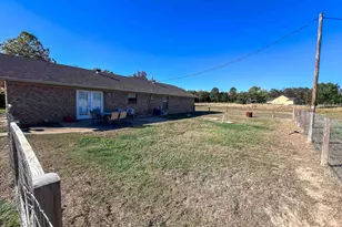 1399 County Rd 2400, Mt Pleasant, TX 75455 - Photo 23