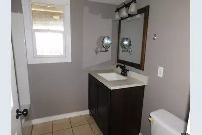 201 N Henry, Lindale, TX 75771 - Photo 9