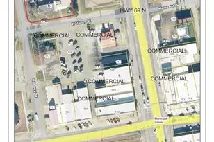 201 N Henry, Lindale, TX 75771 - Photo 1