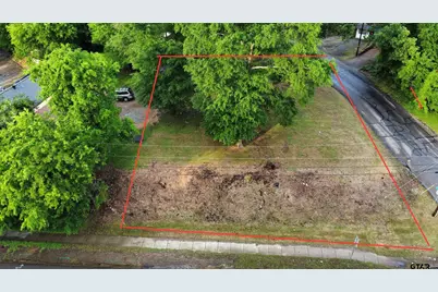 528 S Glenwood Blvd, Tyler, TX 75701 - Photo 1