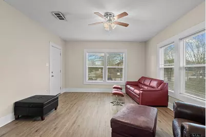 1409 N Carlyle, Tyler, TX 75702 - Photo 5