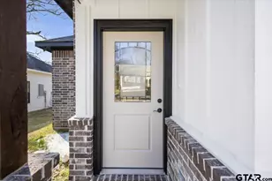 1314 Claude, Tyler, TX 75702 - Photo 5