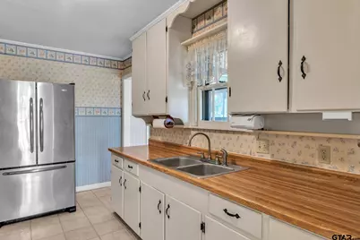 501 Samuel St, Marshall, TX 75670 - Photo 7