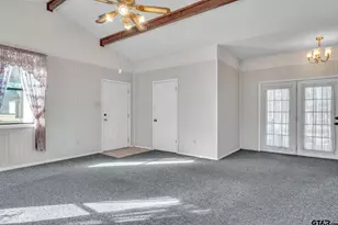 501 Samuel St, Marshall, TX 75670 - Photo 17