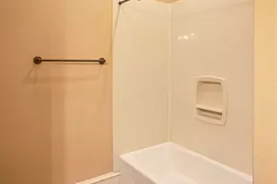 6805 Castle Pines Ct, Tyler, TX 75703 - Photo 21