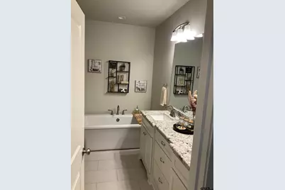 11978 Gillian Court, Tyler, TX 75703 - Photo 17